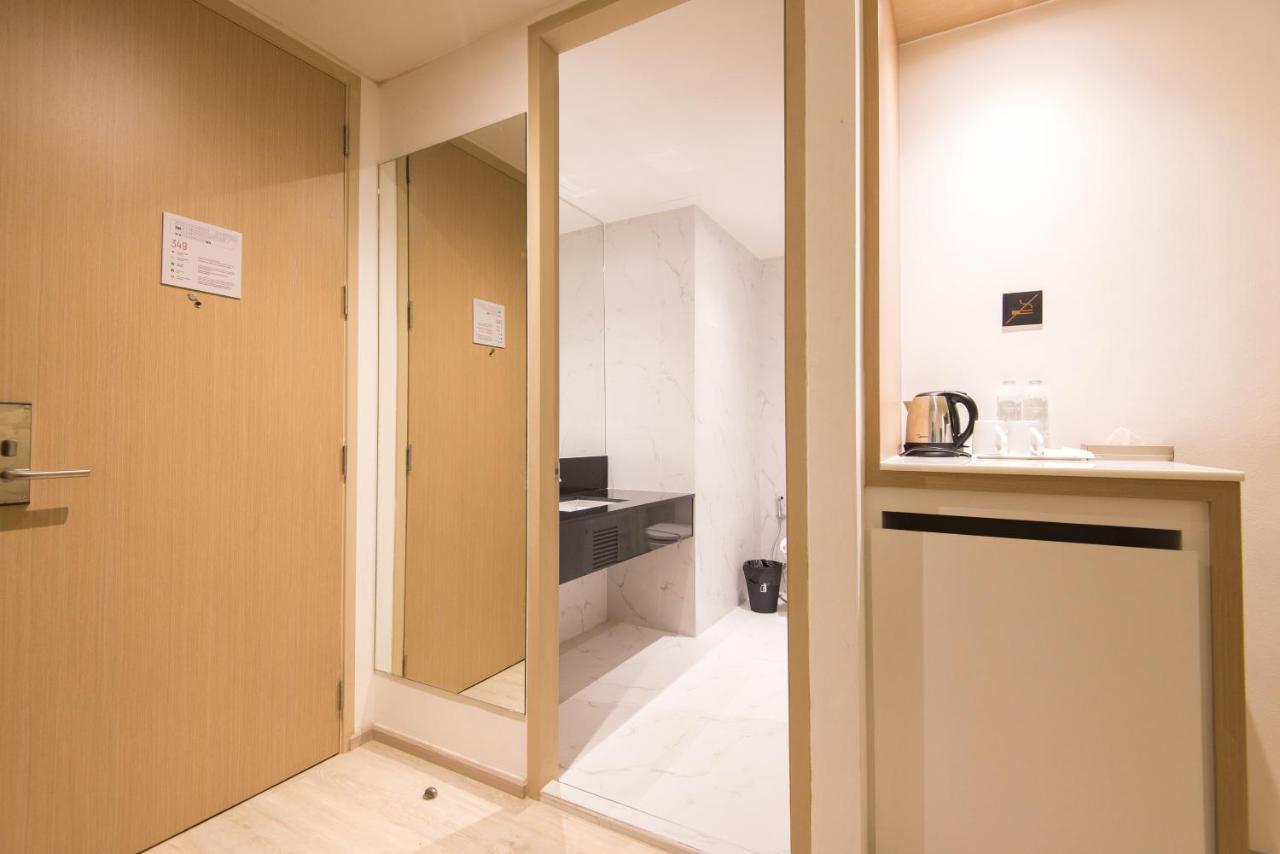 Madison Bangkok Hotel Extérieur photo